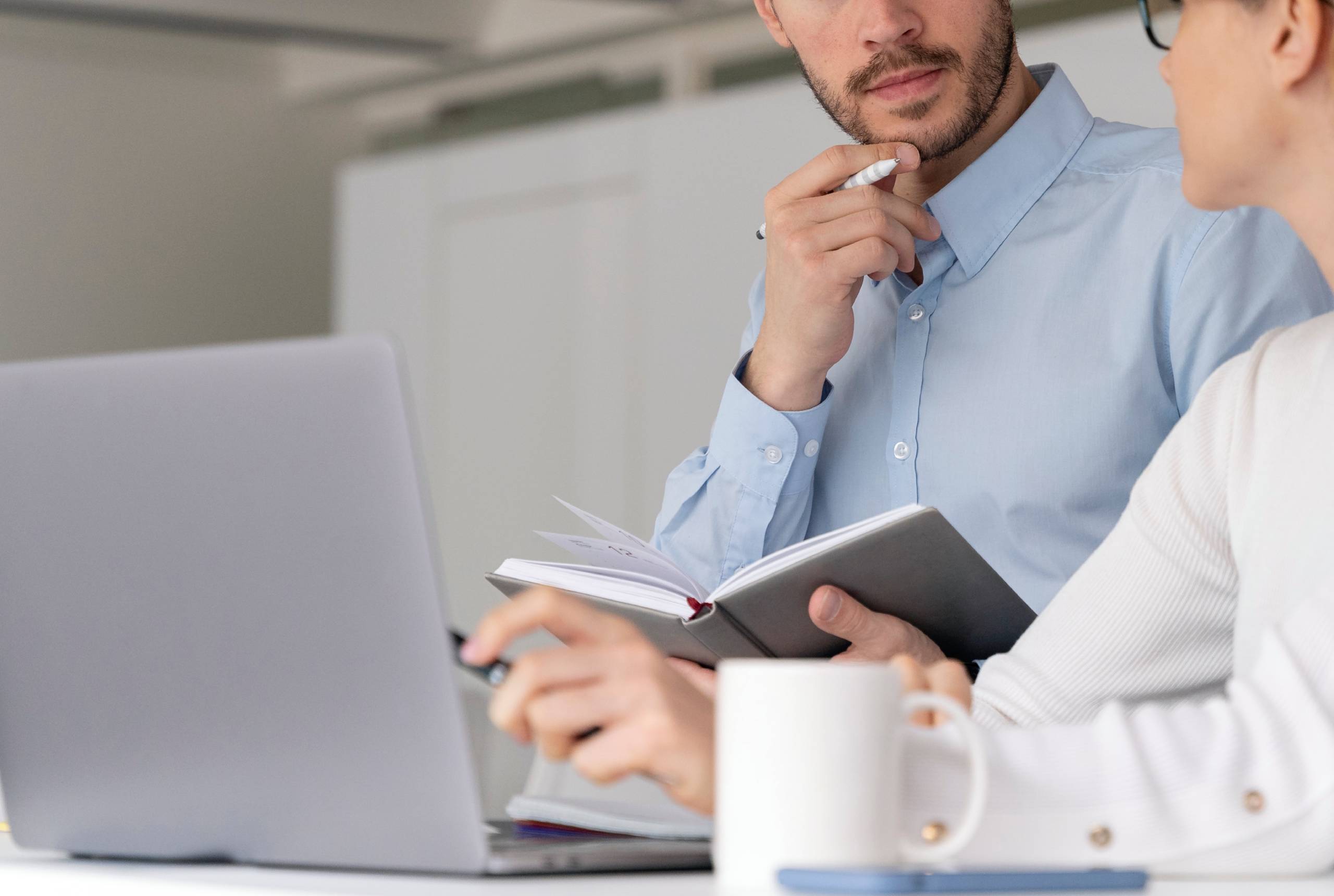 young-business-team-working-together-office (1) young-business-team-working-together-office (1)
